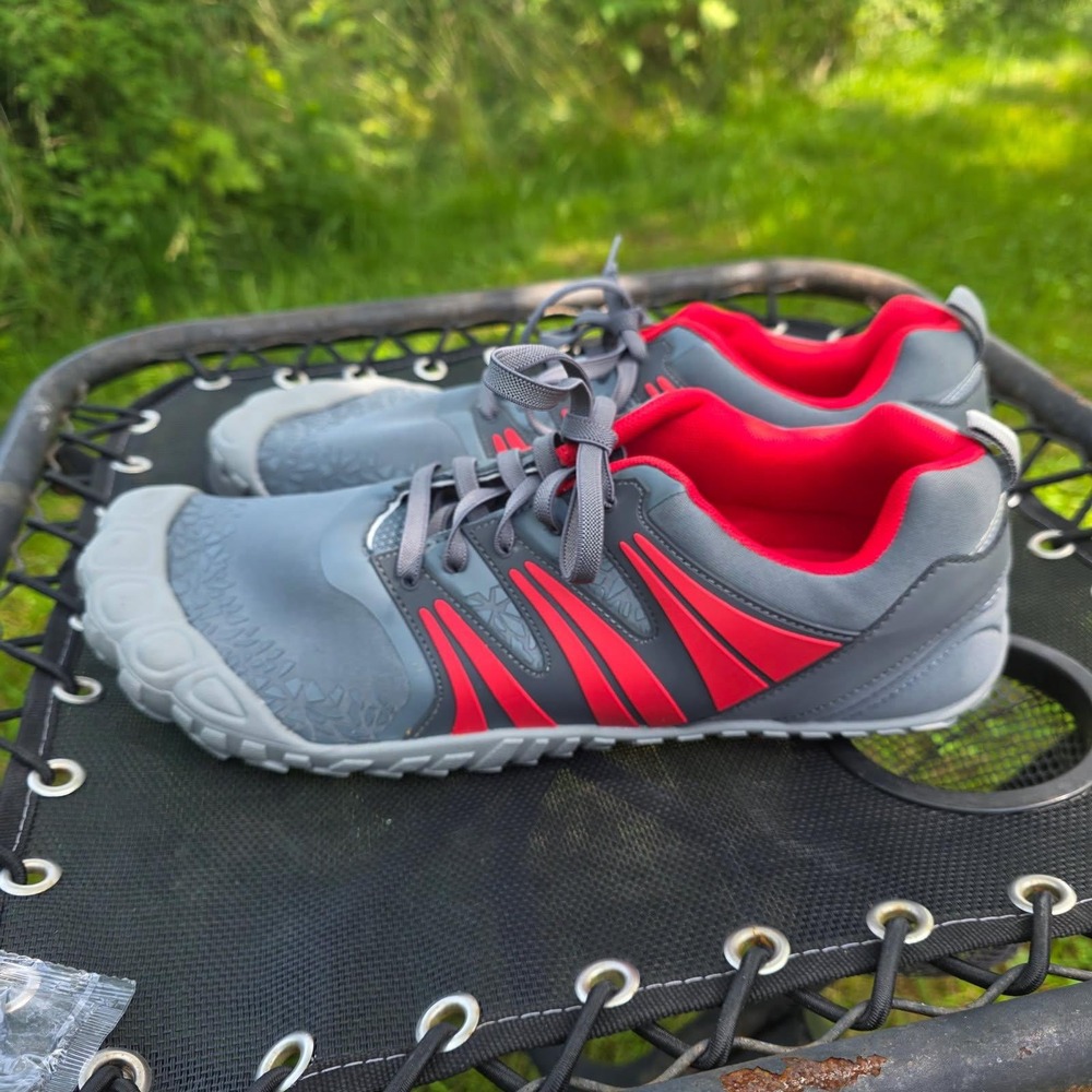 NWT Oranginer Barefoot Shoes 13 Gray Red Wide Toe Box Minimalist Casual Sneakers